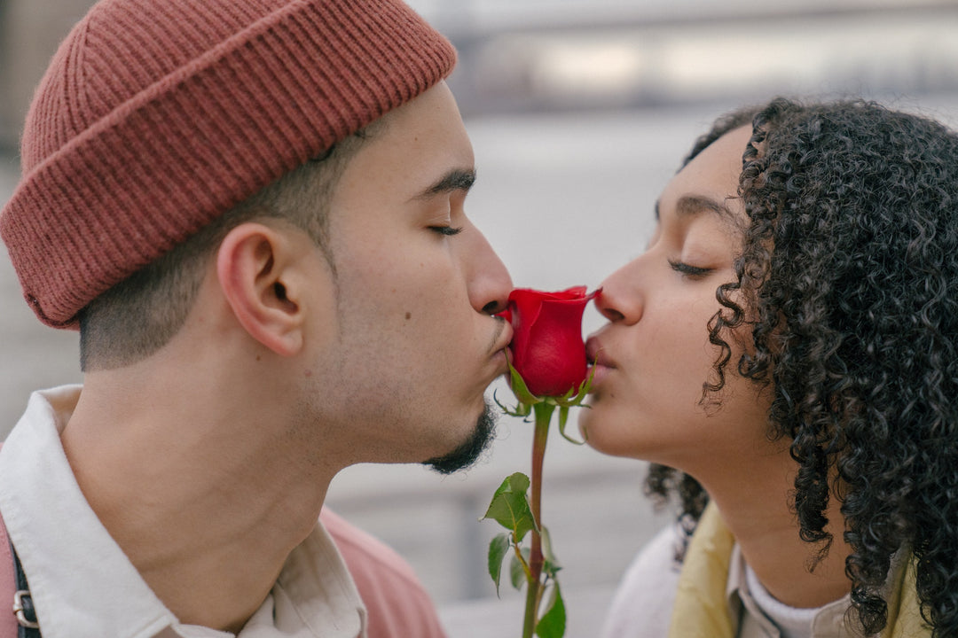 Reviving the Art of Floriography with Preserved Flowers