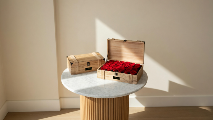 Esor Atelier Tabitha in a stylish, modern design with intricate details and vibrant colors, showcasing craftsmanship and elegance.