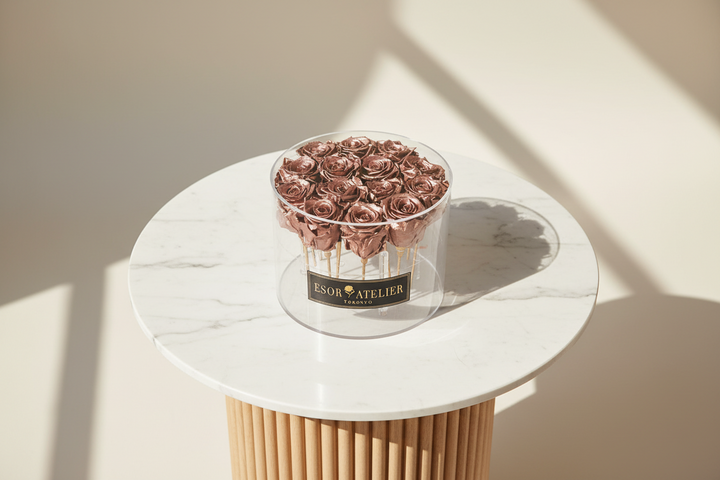 Eternal Odette Rose by Esor Atelier showcasing a preserved, long-lasting rose in a delicate, elegant presentation.